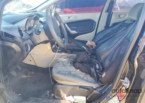 2013 Ford Fiesta Se z USA, uszkodzony, nr VIN 3FADP4BJ4DM182661